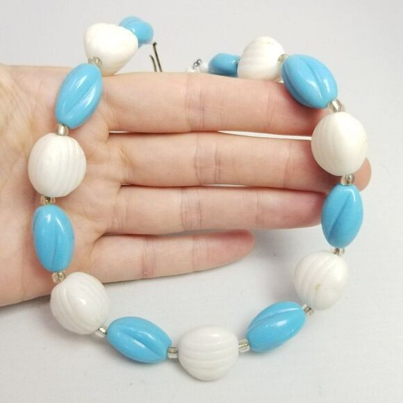 Vintage Light Blue and White Beaded Necklace, Adjustable Length, Western Germany - Picture 7 of 7